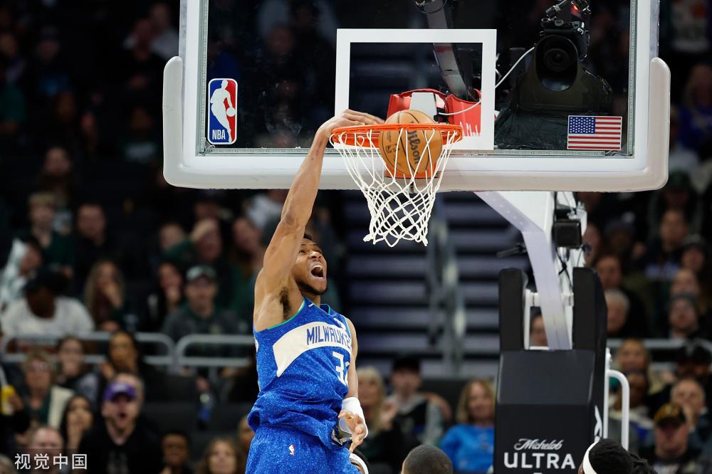 正如他在球 正如他在球