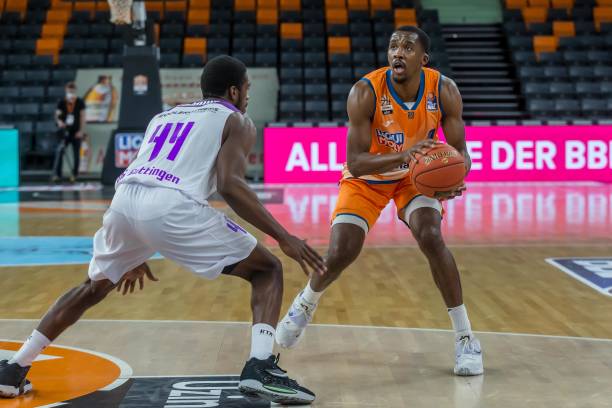 关节性肿胀 关节性肿胀